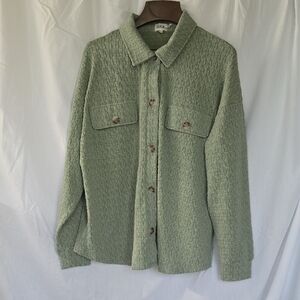 BKE  Button-Up Shirt Size Medium